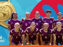 Vinotinto femenina Sub-17 medalla Oro