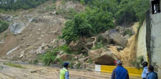 lluvias Mérida cierre túneles