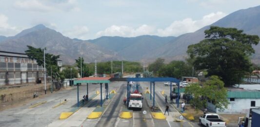 rehabilitación Distribuidor Santa Clara
