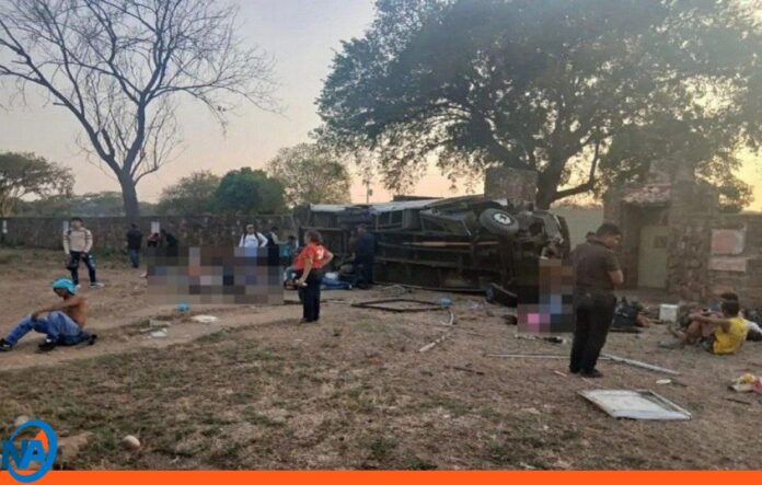vuelco autobús Anzoátegui