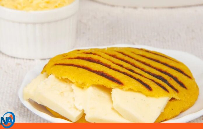 Arepas de plátano con queso guayanés
