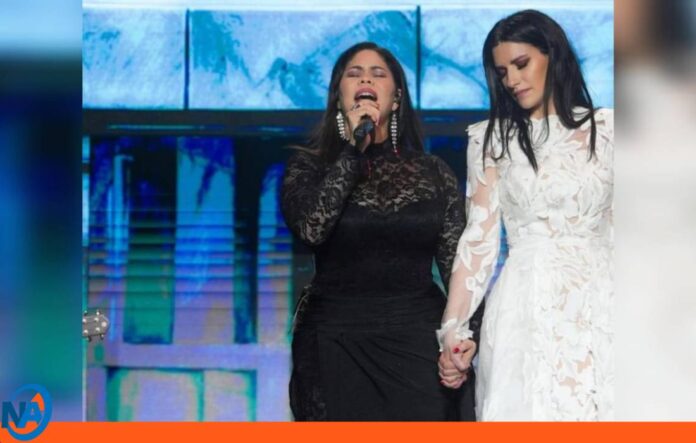 Laura Pausini canta Zulinka Pérez Laura Pausini canta Zulinka Pérez