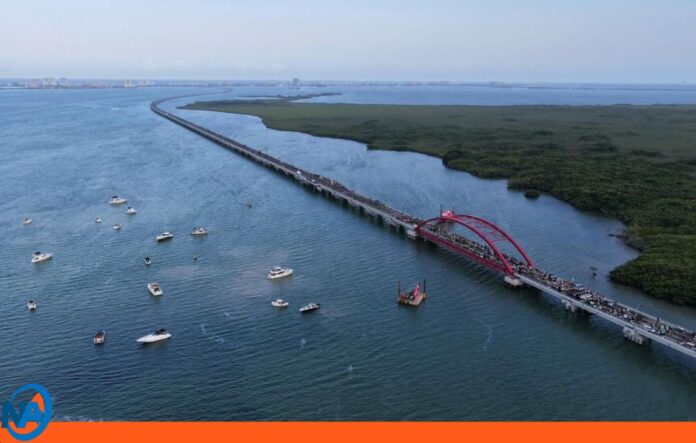 Puente Nichupté en Cancún Puente Nichupté en Cancún