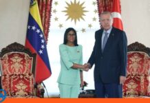 Delcy Rodríguez Recep Erdogan en Estambul