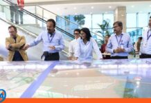 Delcy Rodríguez inspecciona la refinería de Jamnagar en India Delcy Rodríguez refinería Jamnagar