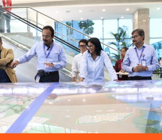 Delcy Rodríguez refinería Jamnagar