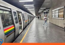 Metro de Caracas reanuda servicios