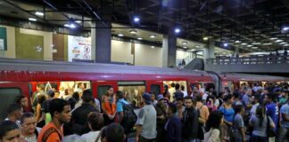 Metro de Caracas temblor lunes