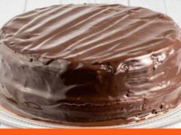 Pastel de chocolate sin huevo