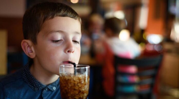 Peligro consumo refresco en infancia
