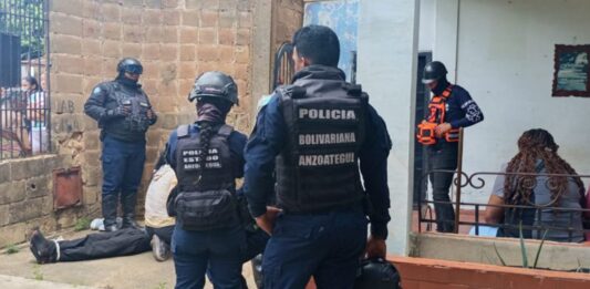 Rescatan cuatro menores psiquiátrica de su madre