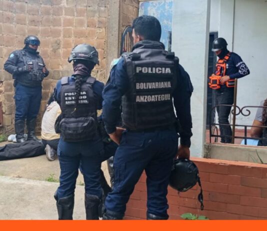 Rescatan cuatro menores psiquiátrica de su madre