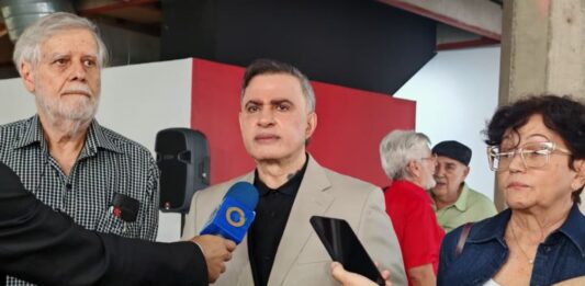 Tarek William Saab homenaje a Fruto Vivas
