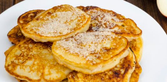 Tortitas de manzana y yogur