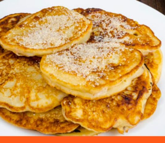Tortitas de manzana y yogur