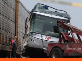 choque tren autobús Zimbabue