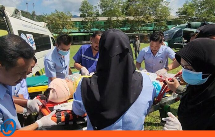 policías heridos ataque con explosivo Tailandia policías heridos ataque con explosivo Tailandia