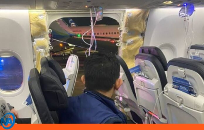 Avión aterriza ventanilla vuelo Avión aterriza ventanilla vuelo