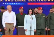 Delcy Rodríguez unidad militar
