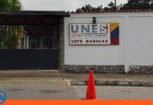 Estudiantes expulsados UNES