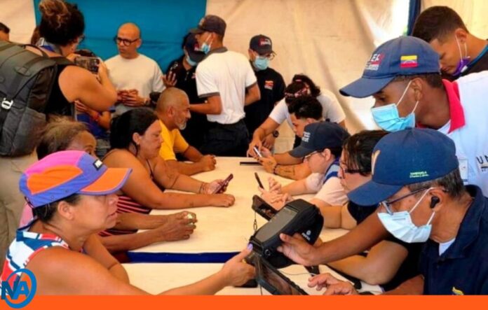 Registro Único de Vivienda La Guaira (1) 2.800 personas Registro Único de Vivienda La Guaira