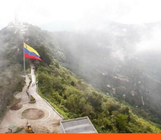 Restringen accesos Waraira Repano