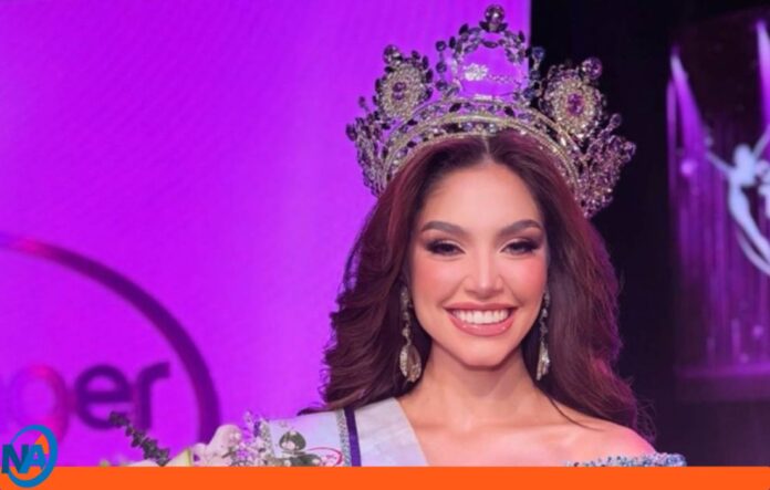 Sarah Carrillo Miss Teenager Universo