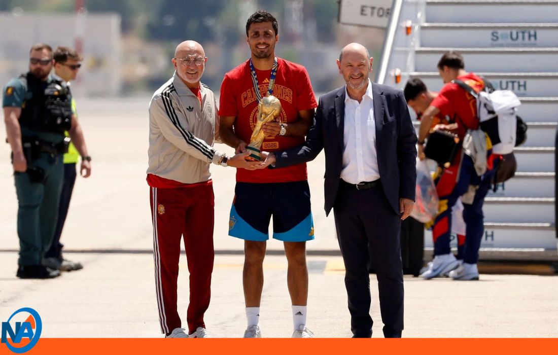 Selección española aterriza Madrid 1-1