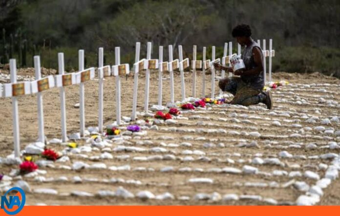 Sepultan 150 víctimas no identificadas Sepultan 150 víctimas no identificadas