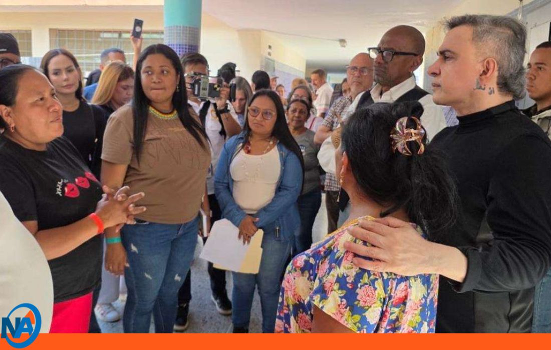 Tarek William Saab Colegio Gran Colombia apoyo familias 1-1