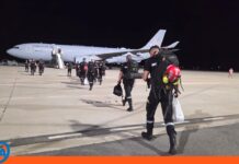 Venezuela despide bomberos españoles