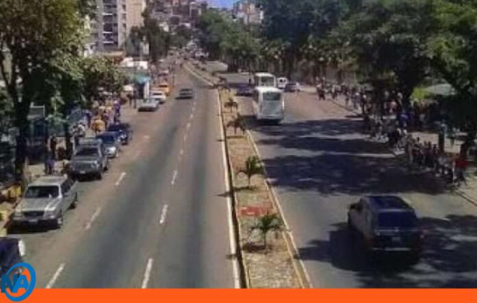 cierre parcial avenida sucre Cota Mil