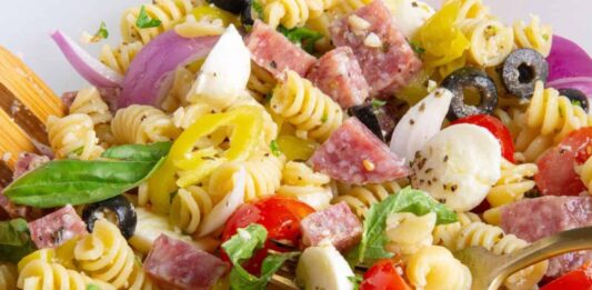 ensalada de pasta italiana