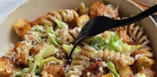 ensalada de pasta tipo César