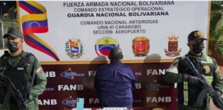 hombre Aeropuerto de Valencia drogas